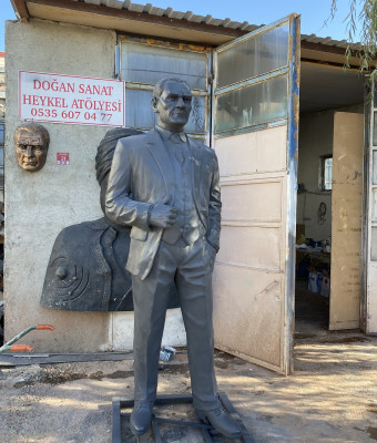 Boydan Atatürk Heykeli